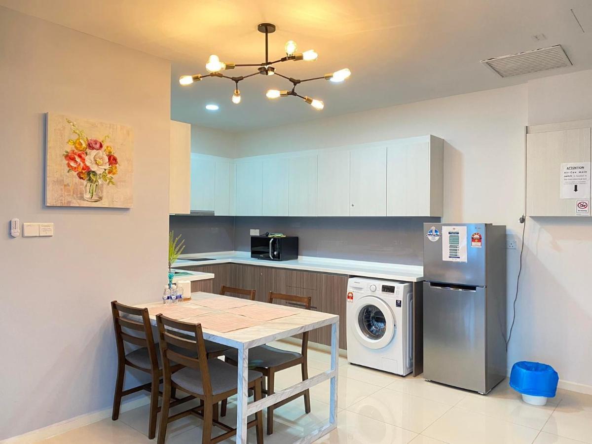 Suasana Jb At Jb Center Luxury Modern & Rustic 1Br Apt For Bussiness,Vacation Trips 新山 外观 照片