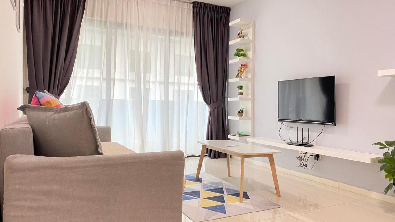 Suasana Jb At Jb Center Luxury Modern & Rustic 1Br Apt For Bussiness,Vacation Trips 新山 外观 照片